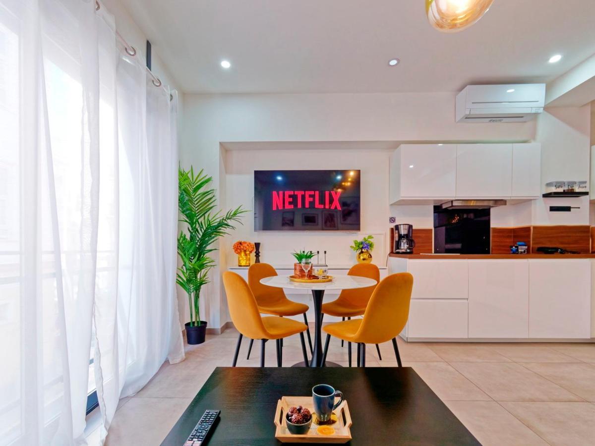 City Vibes, Indoor Parking, Breakfast & Air Conditioning ニース エクステリア 写真